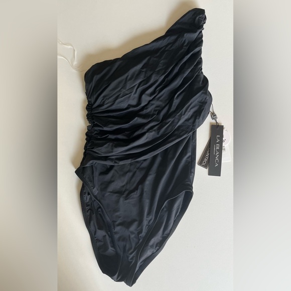 NWT La Blanca Island Goddess Shirred One Shoulder One Piece in Black Size 6 - Picture 3 of 5